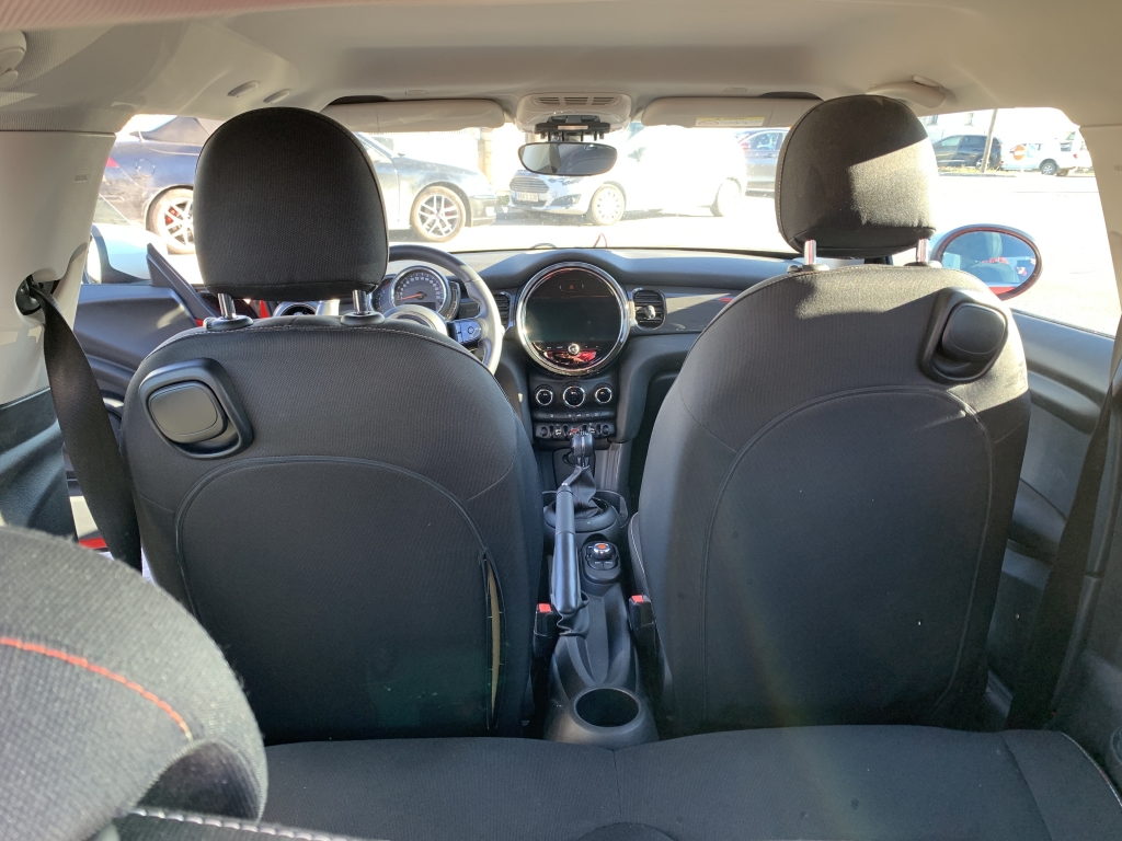 MINI COOPER 1.5 INY 136CV MINI COOPER 1.5 INY 136CV