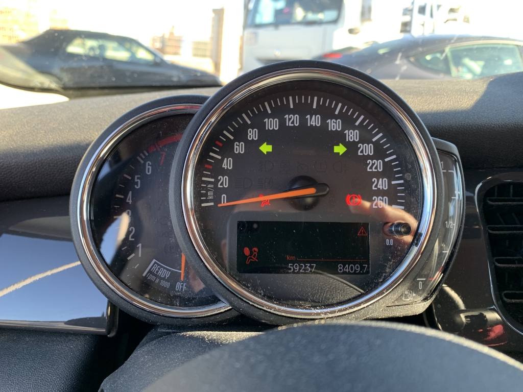 MINI COOPER 1.5 INY 136CV MINI COOPER 1.5 INY 136CV