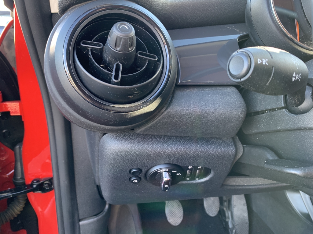 MINI COOPER 1.5 INY 136CV MINI COOPER 1.5 INY 136CV