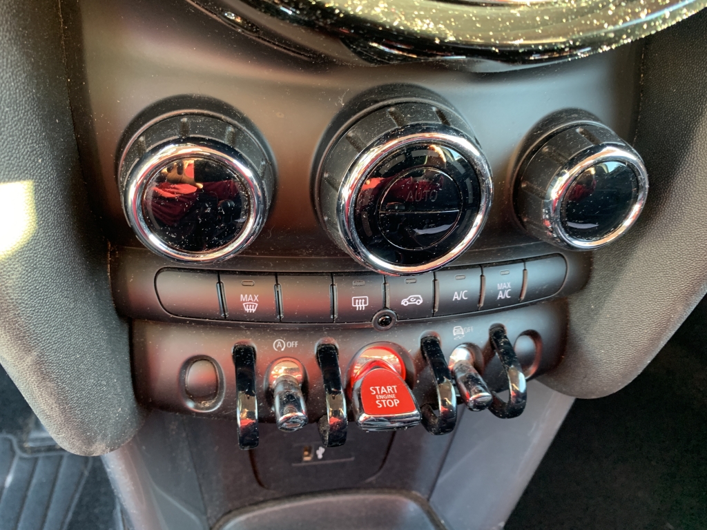 MINI COOPER 1.5 INY 136CV MINI COOPER 1.5 INY 136CV