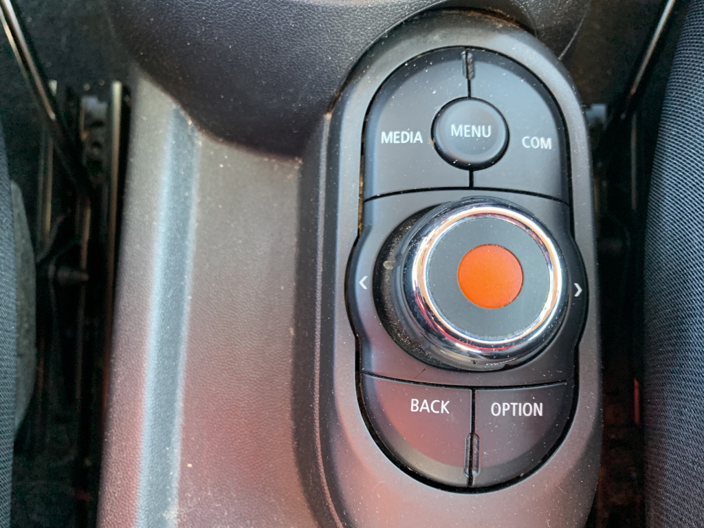 MINI COOPER 1.5 INY 136CV MINI COOPER 1.5 INY 136CV