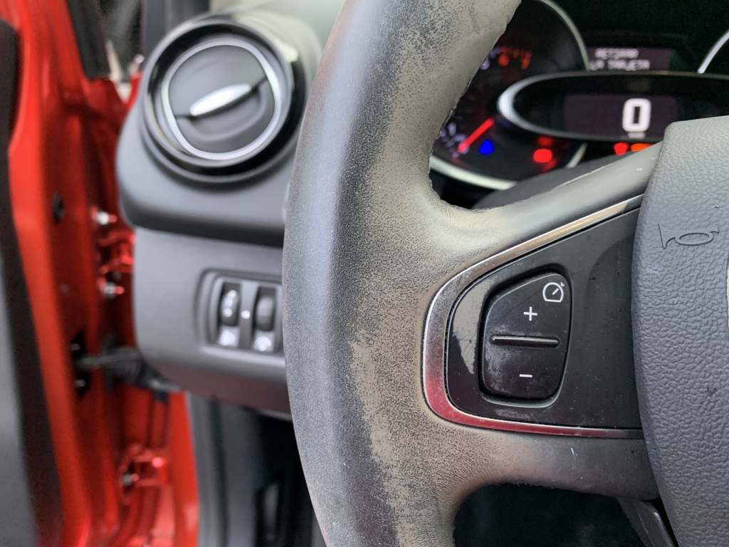 RENAULT CLIO 900CC INY 90CV