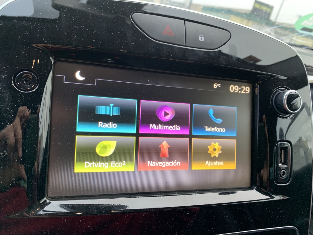 RENAULT CLIO 900CC INY 90CV