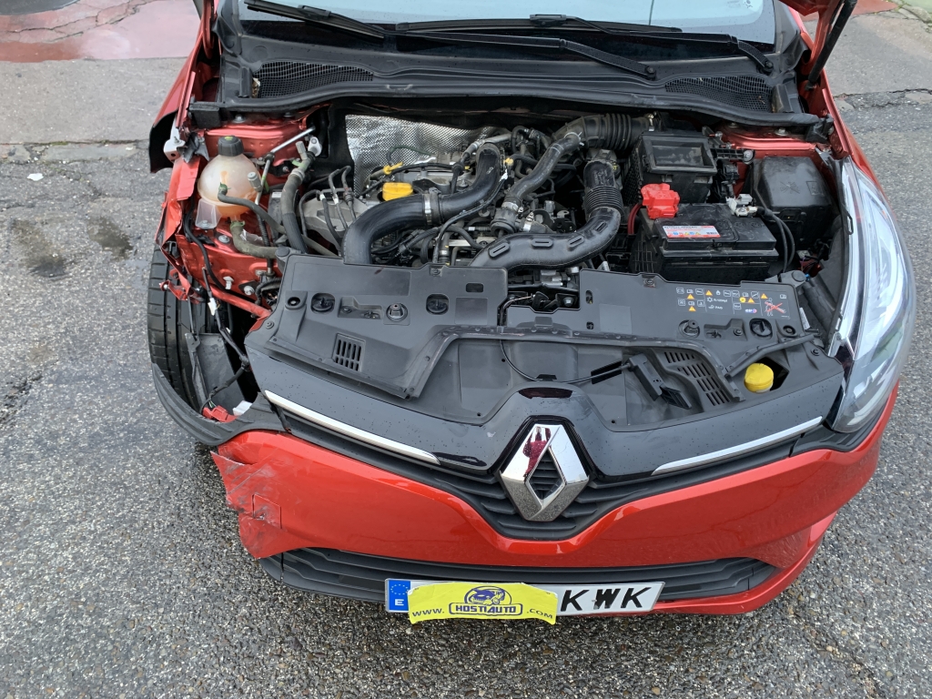 RENAULT CLIO 900CC INY 90CV