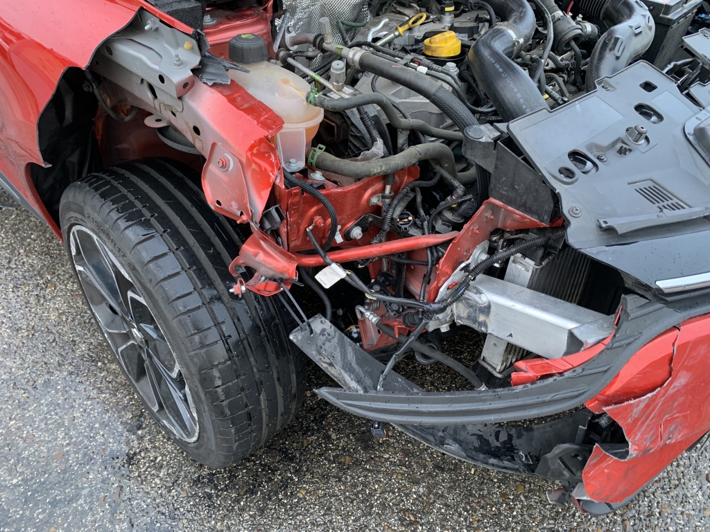 RENAULT CLIO 900CC INY 90CV