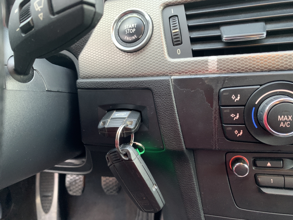 BMW 318I PACK M COOPE 2.0 INY 143CV BMW 318I PACK M COOPE 2.0 INY 143CV