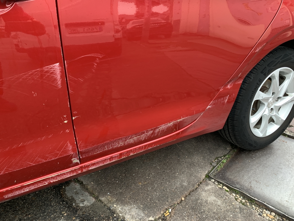 PEUGEOT 208 1.6 HDI 92CV PEUGEOT 208 1.6 HDI 92CV