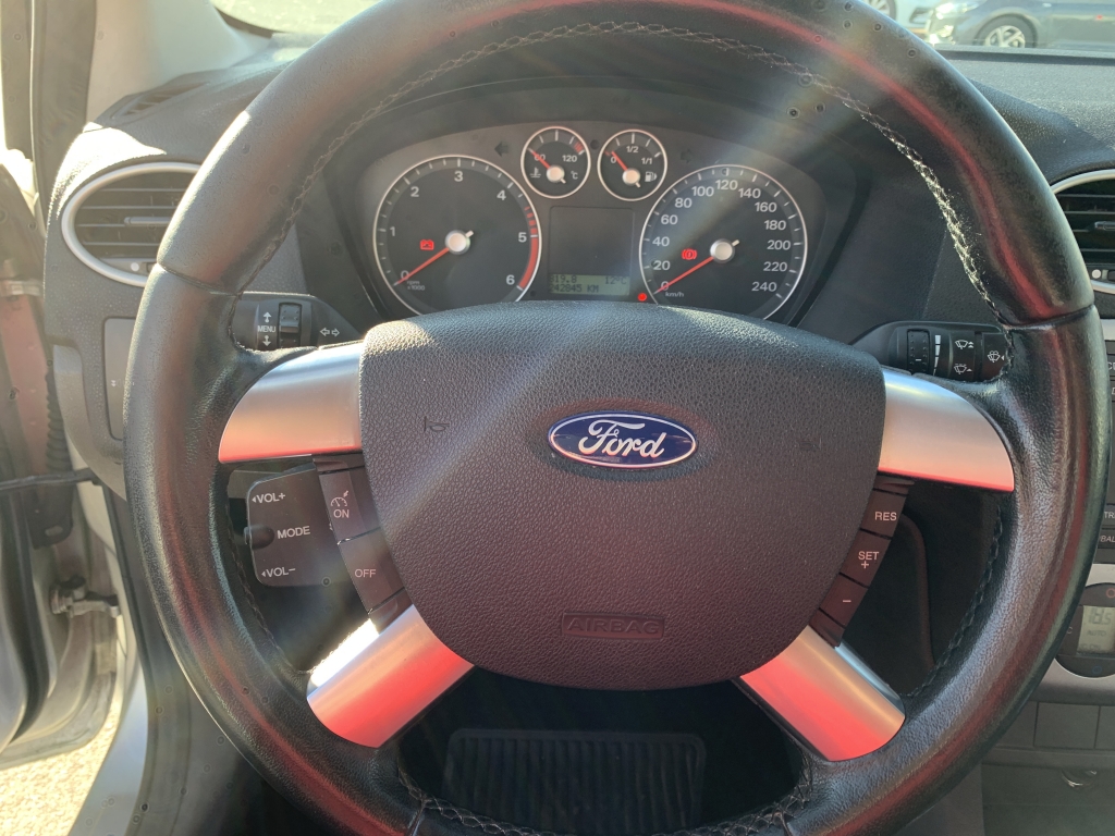 FORD FOCUS 1.6 TDCI 120CV