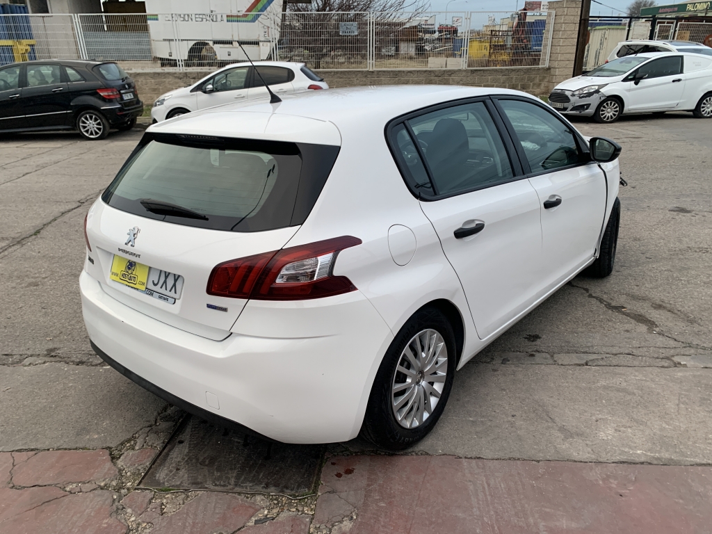 PEUGEOT 308 1.2 INY 82CV PEUGEOT 308 1.2 INY 82CV