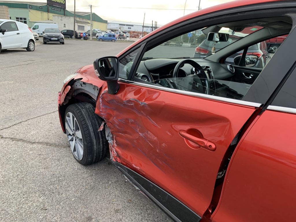 RENAULT CLIO 1.5 DCI 90CV RENAULT CLIO 1.5 DCI 90CV