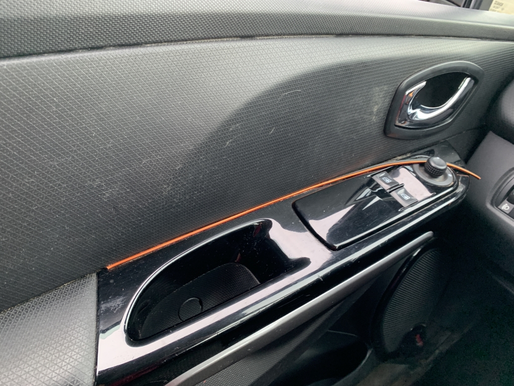 RENAULT CLIO 1.5 DCI 90CV RENAULT CLIO 1.5 DCI 90CV