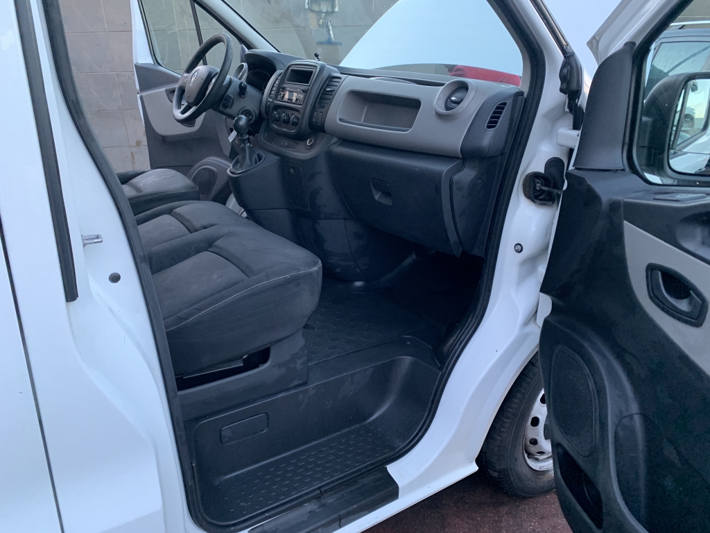 RENAULT TRAFIC 1.6 DCI 121CV RENAULT TRAFIC 1.6 DCI 121CV