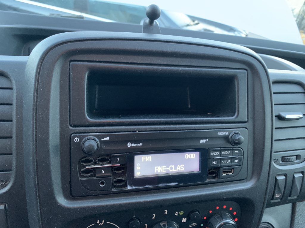 RENAULT TRAFIC 1.6 DCI 121CV RENAULT TRAFIC 1.6 DCI 121CV