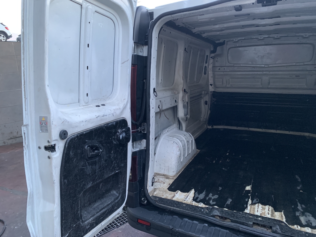 RENAULT TRAFIC 1.6 DCI 121CV RENAULT TRAFIC 1.6 DCI 121CV