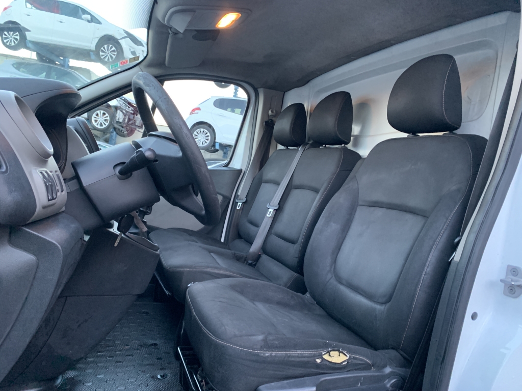 RENAULT TRAFIC 1.6 DCI 121CV RENAULT TRAFIC 1.6 DCI 121CV