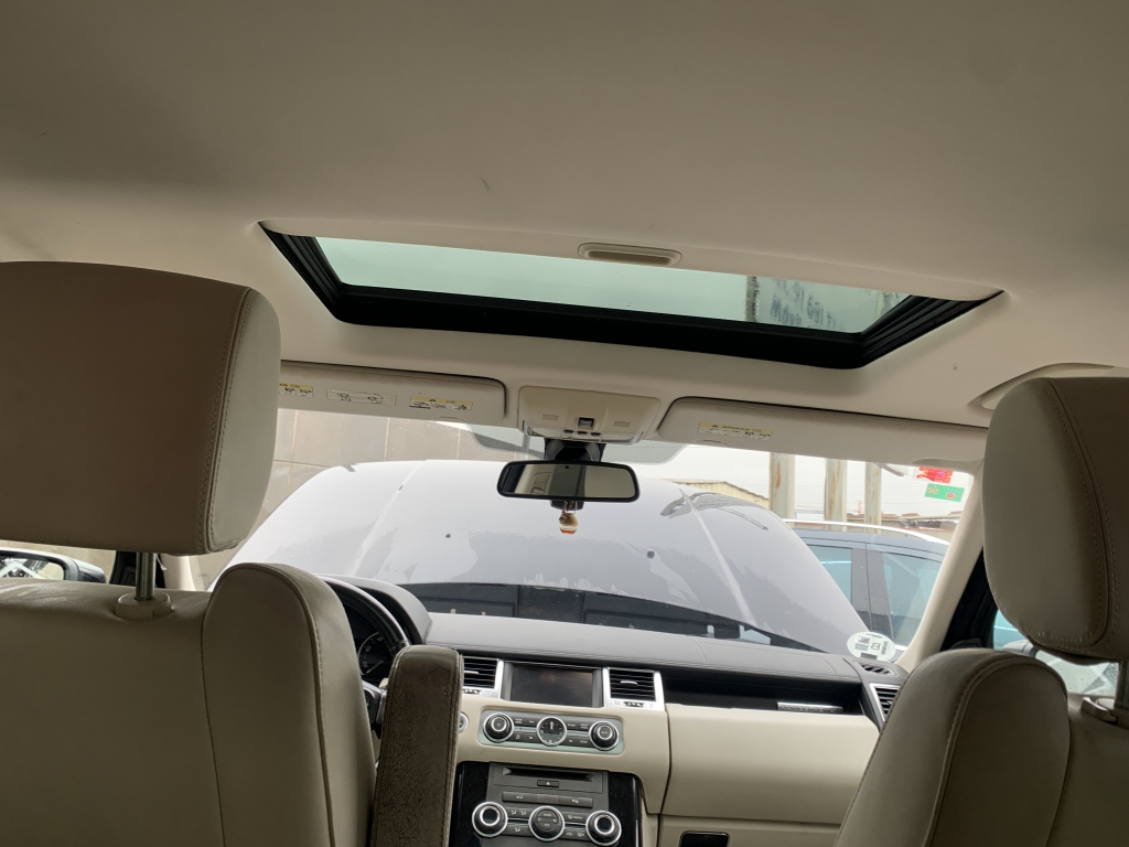 LAND ROVER RANGE ROVER SPORT 3.0 D 256CV AUT LAND ROVER RANGE ROVER SPORT 3.0 D 256CV AUT