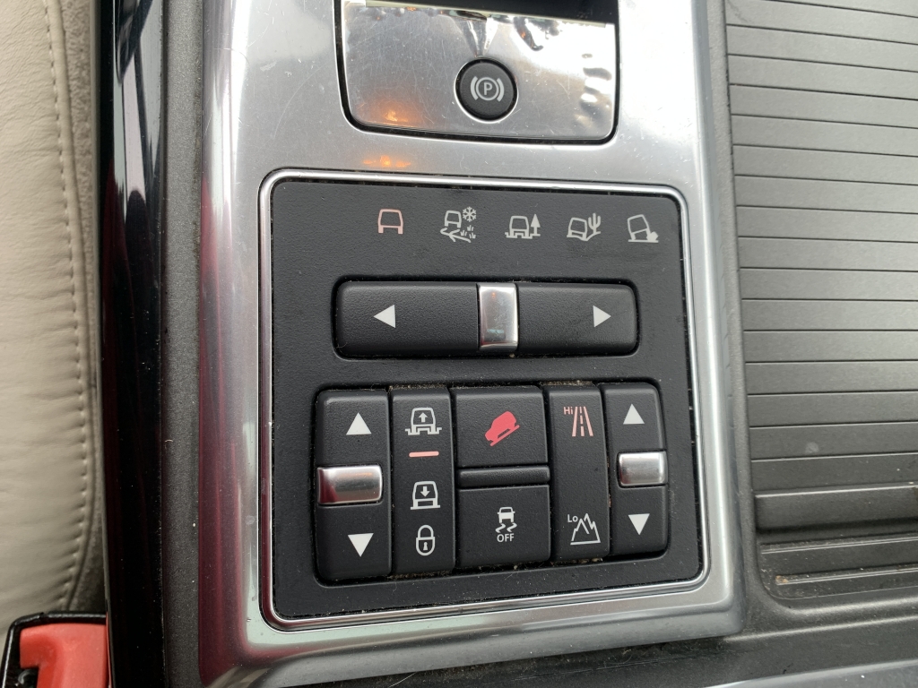 LAND ROVER RANGE ROVER SPORT 3.0 D 256CV AUT LAND ROVER RANGE ROVER SPORT 3.0 D 256CV AUT