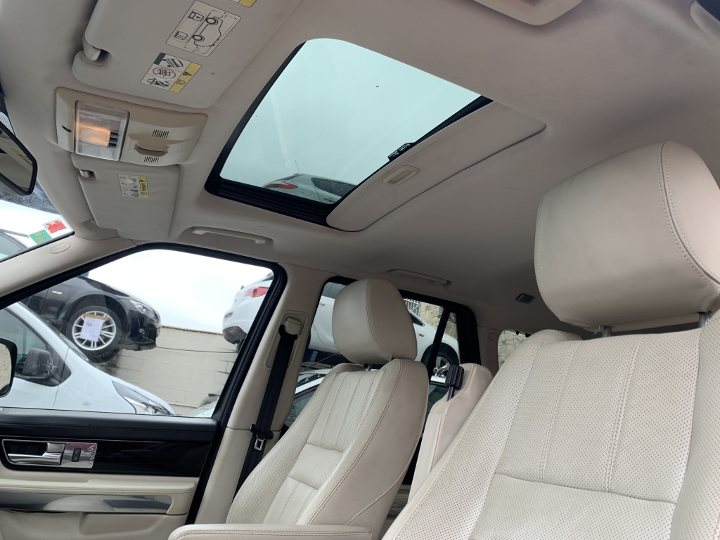 LAND ROVER RANGE ROVER SPORT 3.0 D 256CV AUT LAND ROVER RANGE ROVER SPORT 3.0 D 256CV AUT