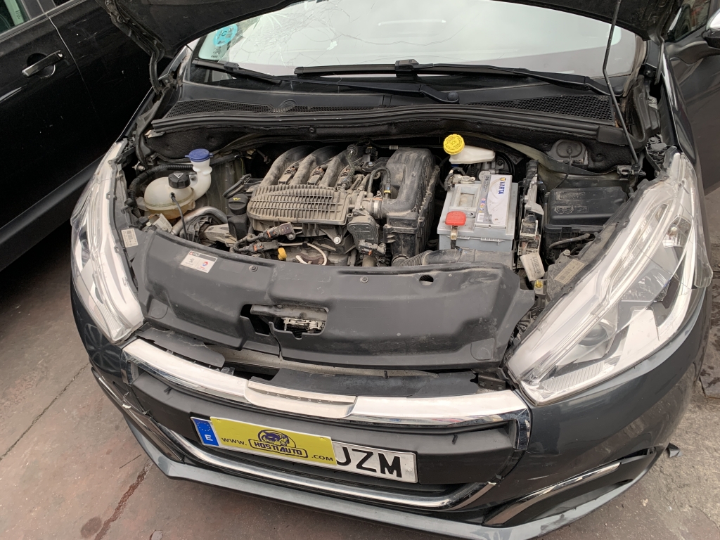 PEUGEOT 208 1.2 INY 82CV PEUGEOT 208 1.2 INY 82CV