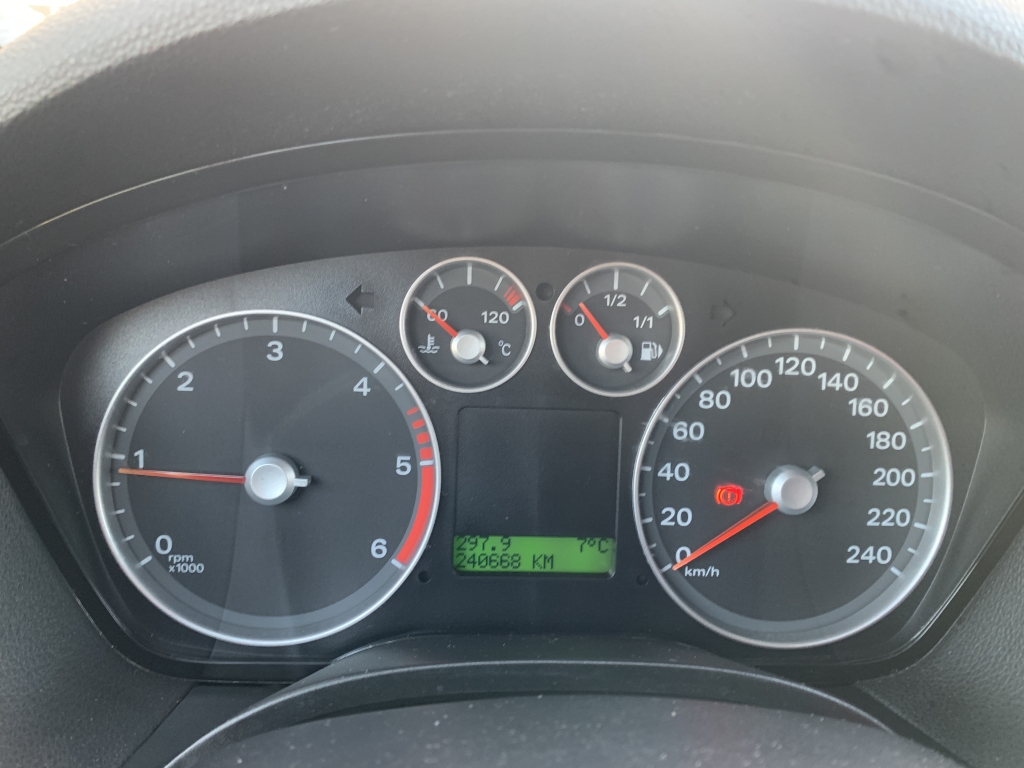 FORD C-MAX 2.0 TDCI 136CV FORD C-MAX 2.0 TDCI 136CV