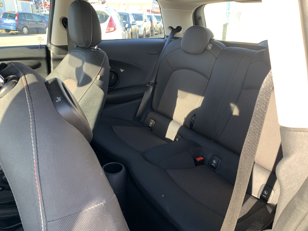 MINI COOPER 1.5 D 115CV