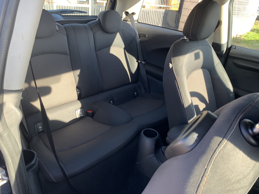 MINI COOPER 1.5 D 115CV