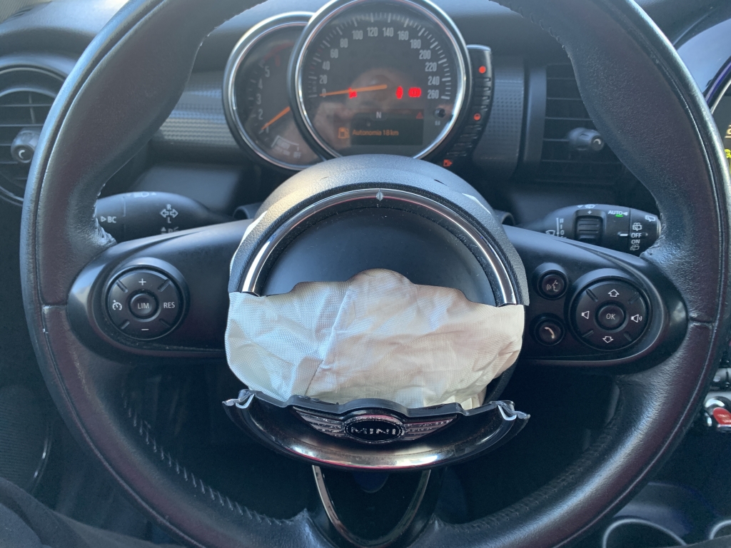 MINI COOPER 1.5 D 115CV