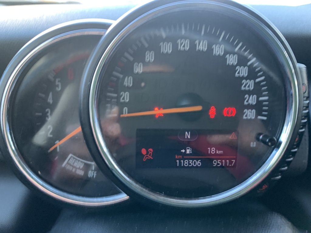 MINI COOPER 1.5 D 115CV