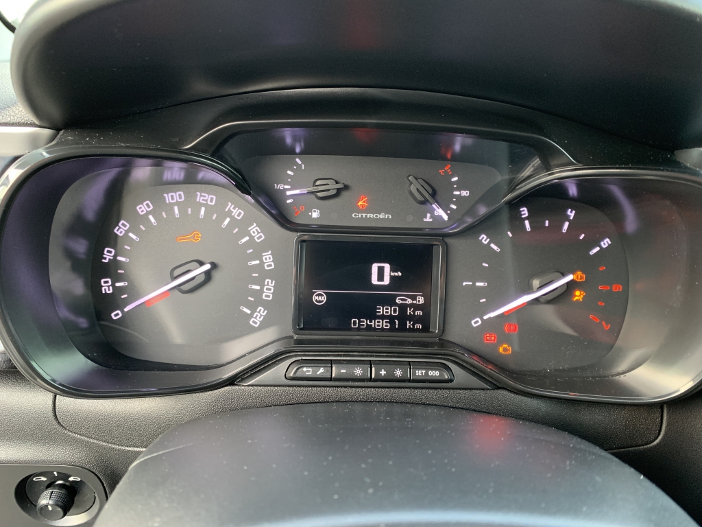 CITROEN C-3 1.2 1.2 INY 83CV