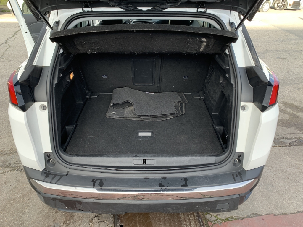 PEUGEOT 3008 1.2 INY 130CV