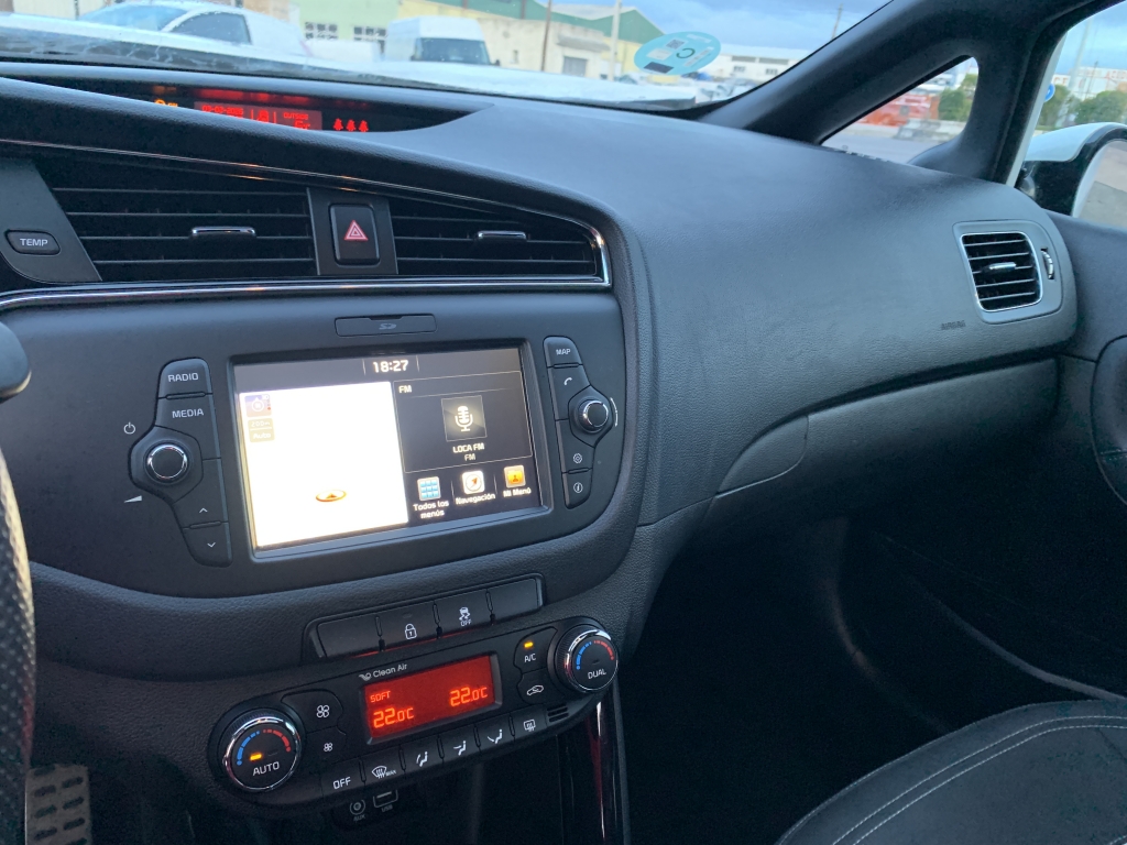 KIA CEED GT LINE 1.6 CRDI 136CV KIA CEED GT LINE 1.6 CRDI 136CV