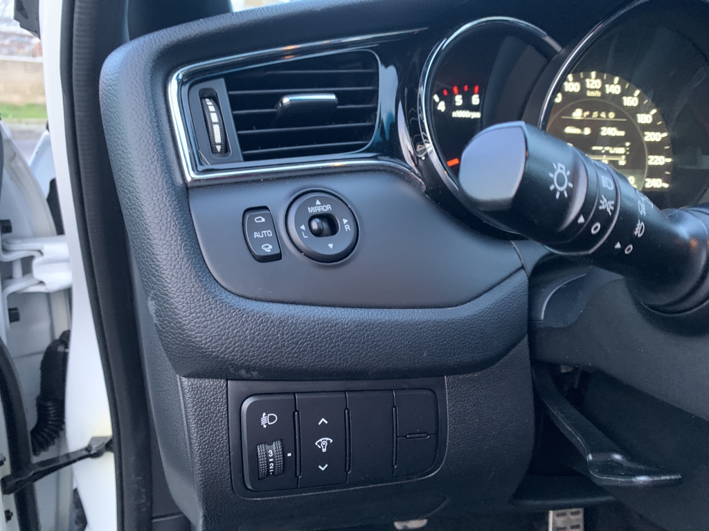 KIA CEED GT LINE 1.6 CRDI 136CV KIA CEED GT LINE 1.6 CRDI 136CV