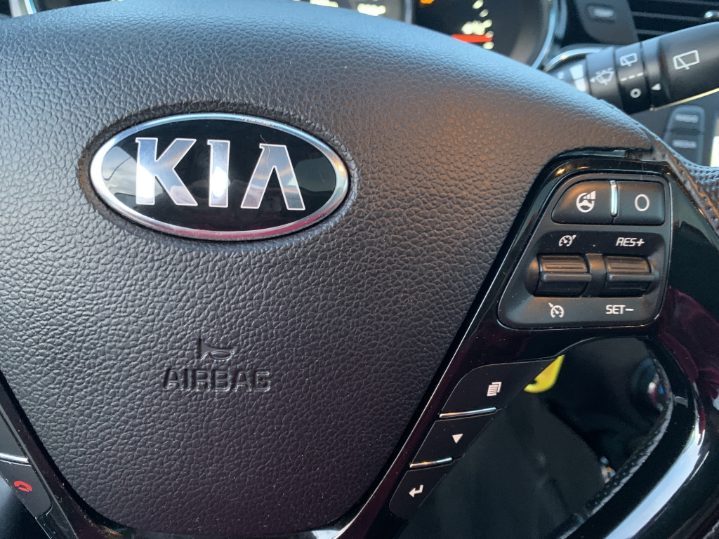 KIA CEED GT LINE 1.6 CRDI 136CV KIA CEED GT LINE 1.6 CRDI 136CV