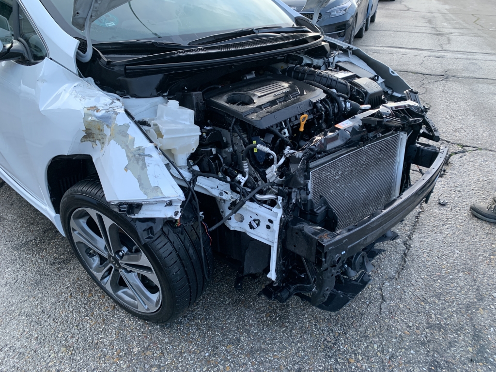 KIA CEED GT LINE 1.6 CRDI 136CV KIA CEED GT LINE 1.6 CRDI 136CV