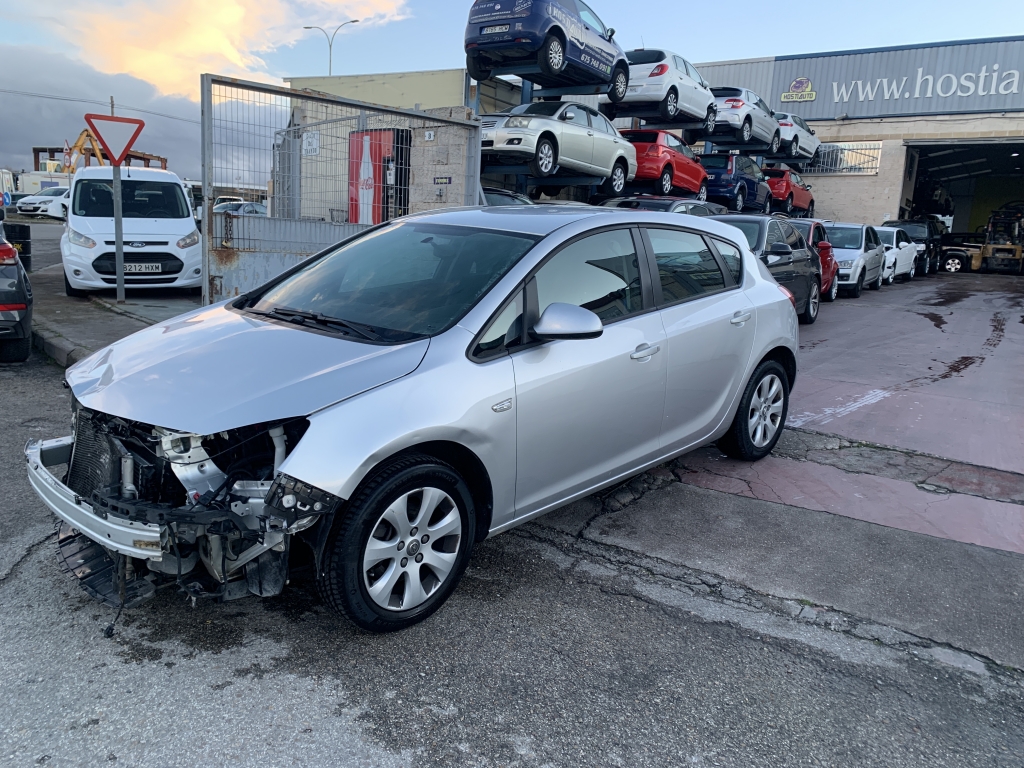 OPEL ASTRA 1.6 TDCI 110CV