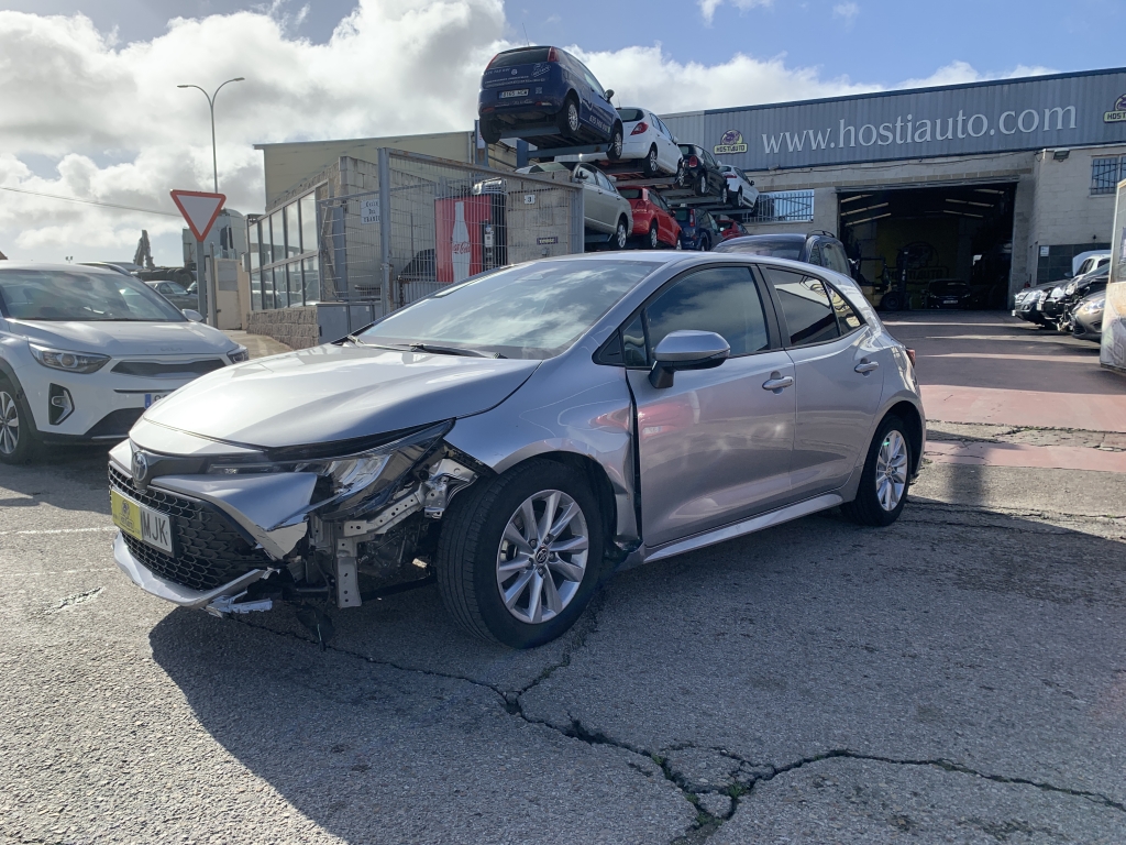 TOYOTA COROLLA 1.8 HIBRIDO 140CV AUT