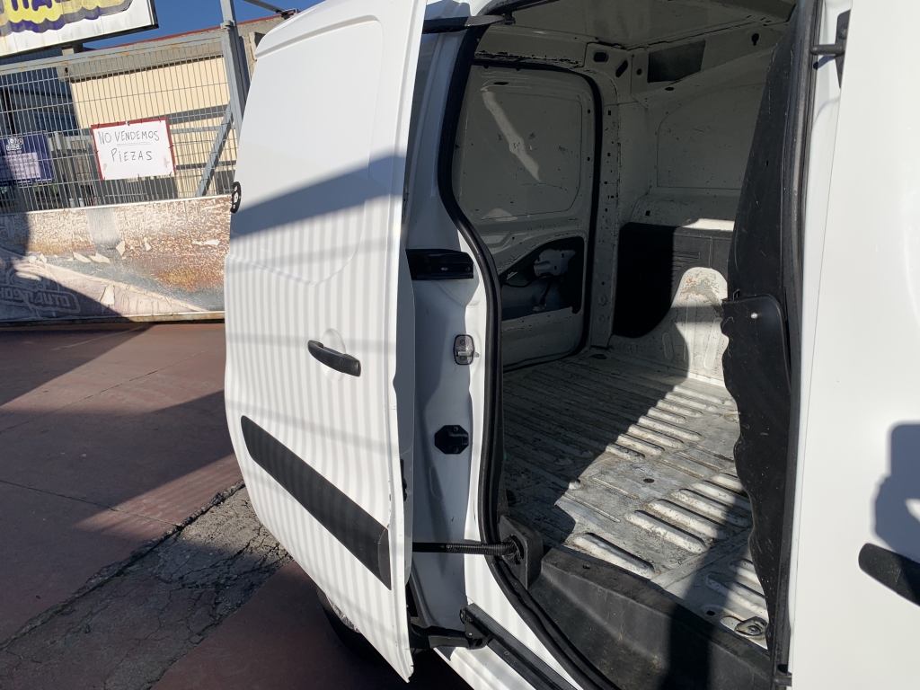 CITROEN BERLINGO 1.6 HDI 90CV CITROEN BERLINGO 1.6 HDI 90CV