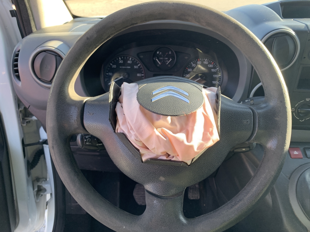 CITROEN BERLINGO 1.6 HDI 90CV CITROEN BERLINGO 1.6 HDI 90CV