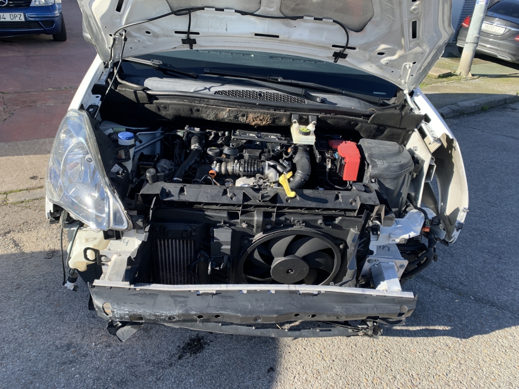 CITROEN BERLINGO 1.6 HDI 90CV CITROEN BERLINGO 1.6 HDI 90CV