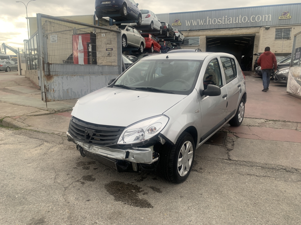 DACIA SANDERO 1.5 DCI 68CV DACIA SANDERO 1.5 DCI 68CV