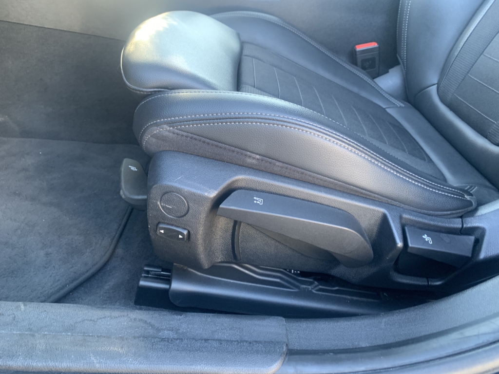 BMW 318 2.0 D 150CV AUT BMW 318 2.0 D 150CV AUT