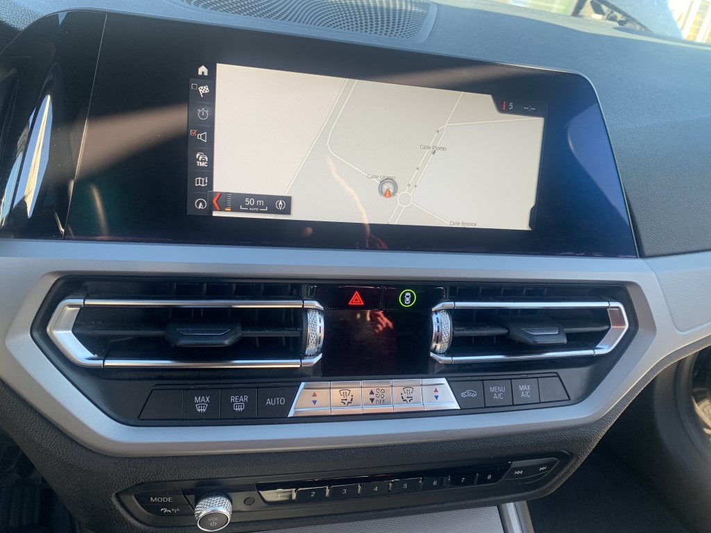 BMW 318 2.0 D 150CV AUT BMW 318 2.0 D 150CV AUT