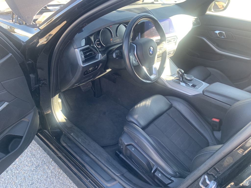 BMW 318 2.0 D 150CV AUT BMW 318 2.0 D 150CV AUT