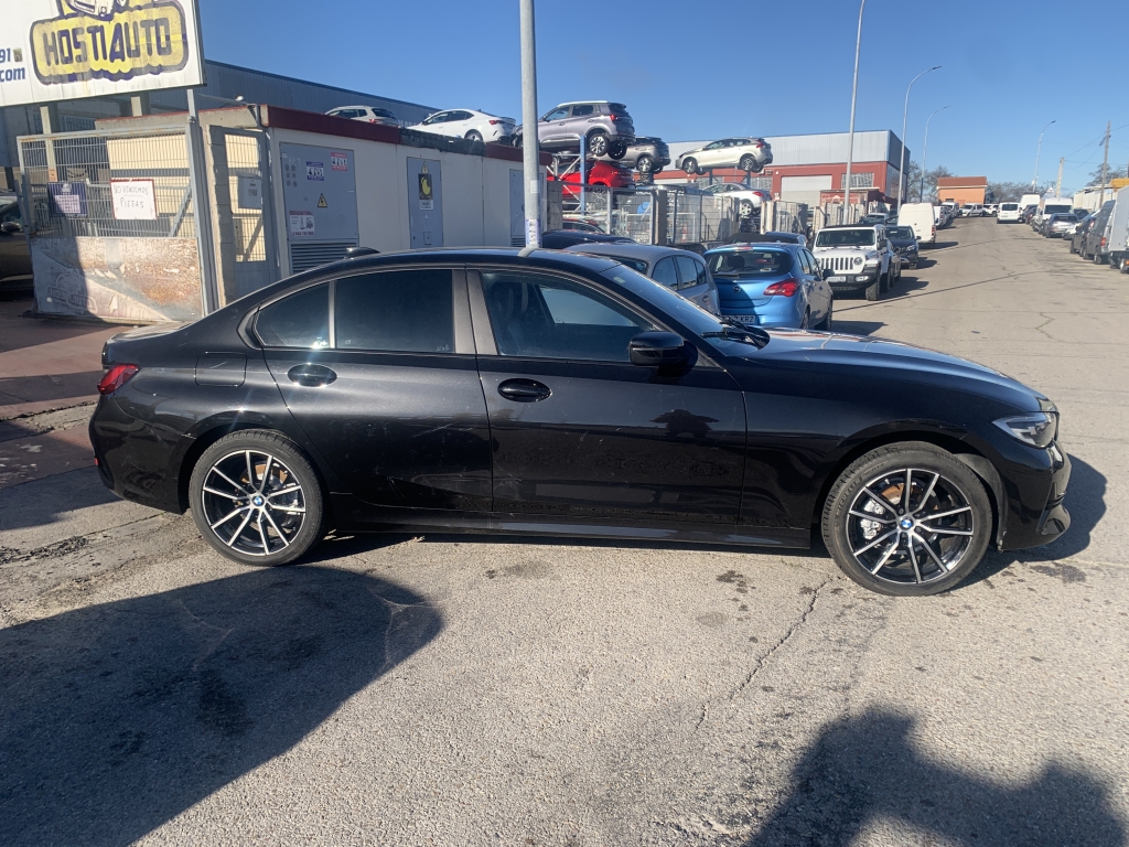 BMW 318 2.0 D 150CV AUT BMW 318 2.0 D 150CV AUT