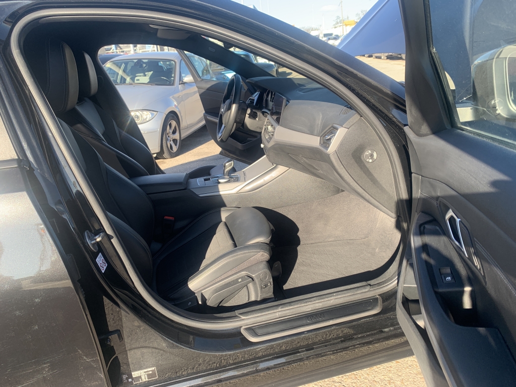 BMW 318 2.0 D 150CV AUT BMW 318 2.0 D 150CV AUT