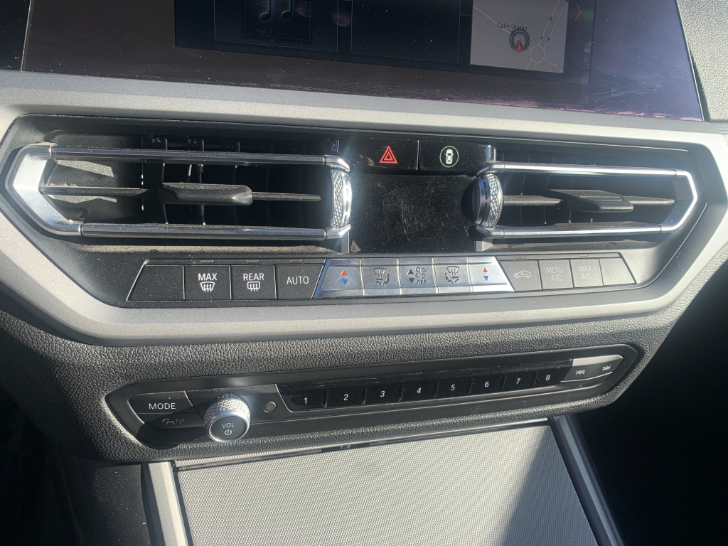 BMW 318 2.0 D 150CV AUT BMW 318 2.0 D 150CV AUT