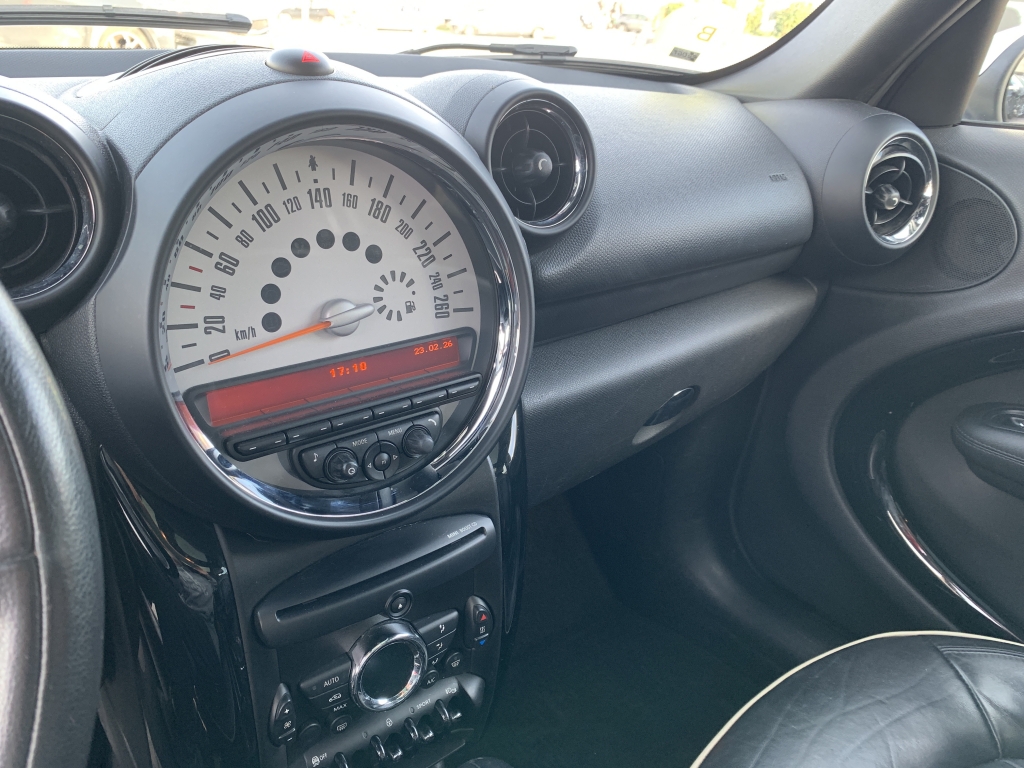 MINI COOPER 2.0 D 112CV AUT MINI COOPER 2.0 D 112CV AUT