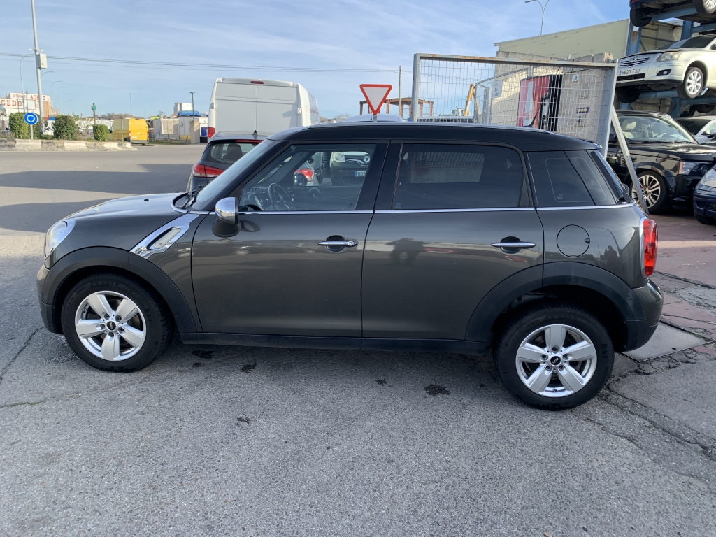 MINI COOPER 2.0 D 112CV AUT MINI COOPER 2.0 D 112CV AUT