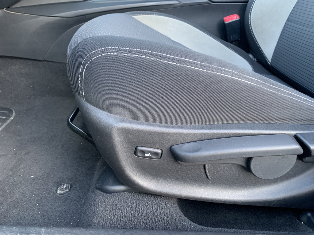 TOYOTA AVENSIS AVANT 2.0 D4D 143CV TOYOTA AVENSIS AVANT 2.0 D4D 143CV