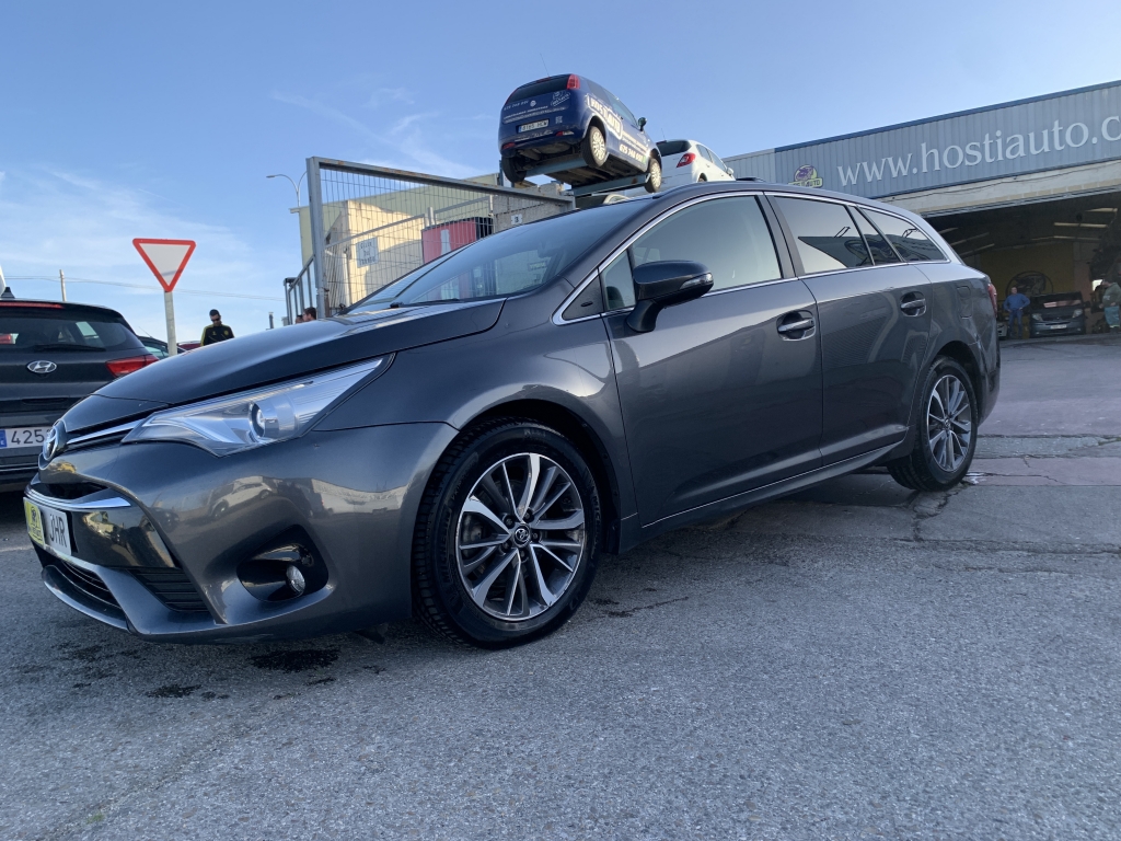 TOYOTA AVENSIS AVANT 2.0 D4D 143CV TOYOTA AVENSIS AVANT 2.0 D4D 143CV